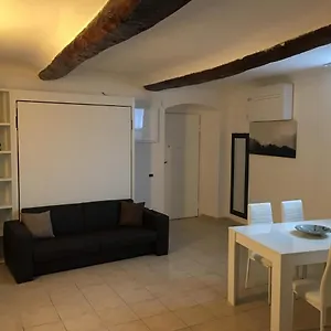 appartamento-vacanze-breda.hotelitalianriviera.com/