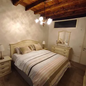 vivere-al-ponte-vecchio.hotelinveneto.com/