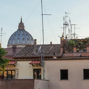 la-porta-rossa-di-borgo-vatican-luxury-suite.it-romehotels.com/